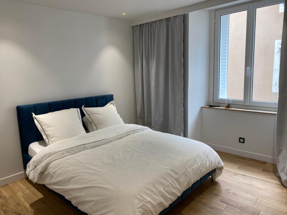 Appartement Brioude Hyper Centre المظهر الخارجي الصورة